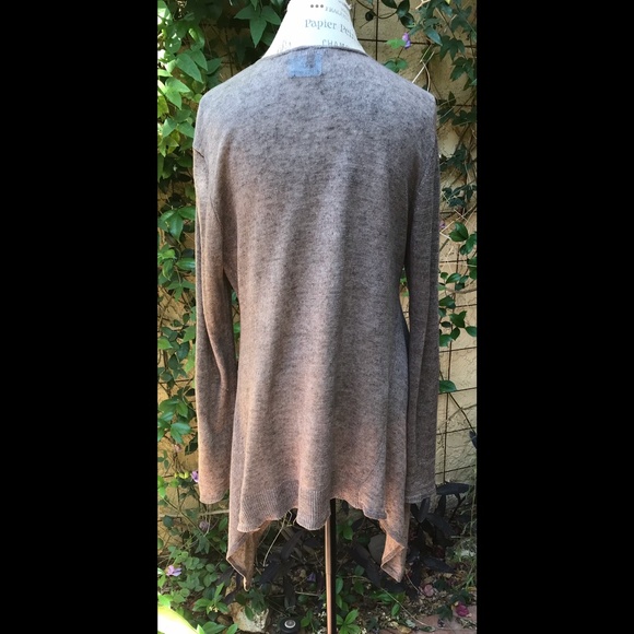 🎉H-P🎉 EILEEN FISHER Sexy n’ Soft Taupe / Greige Neutral Linen Sweater - Picture 5 of 11